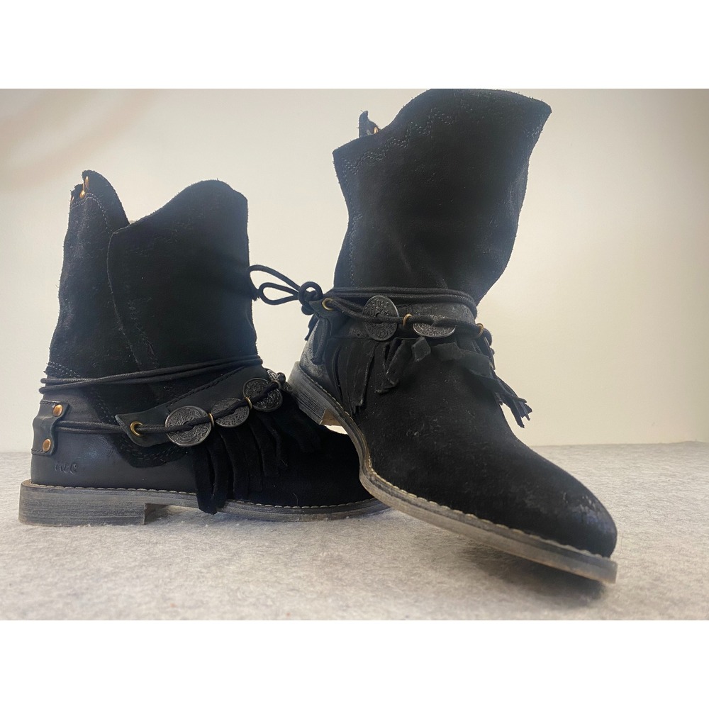 Musse & Cloud Black Suede Woman's Anaeh Studded Boho Ankle Bootie Size 9